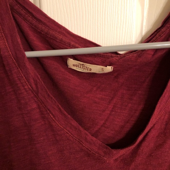 Hollister long sleeve - Picture 2 of 2